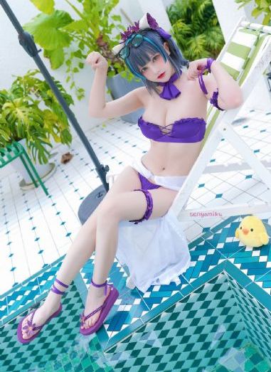 欧美薄丝足视频_720在线观看完整版