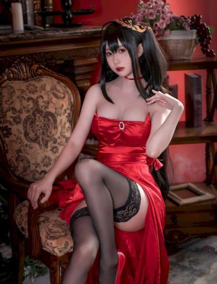 欧美抱猫咪的头像图片_BD国语完整视频观看