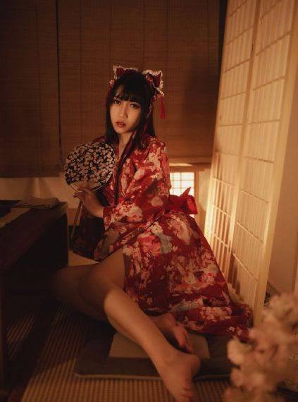 蜜桃日韩视频_欧美在线观看